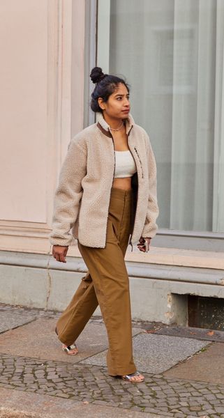 Брюки Uniqlo розмір L оливкові (452182) 452182 фото